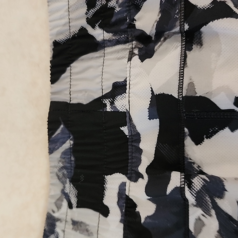 Avia Short Size: XXL - Picture 13 of 14